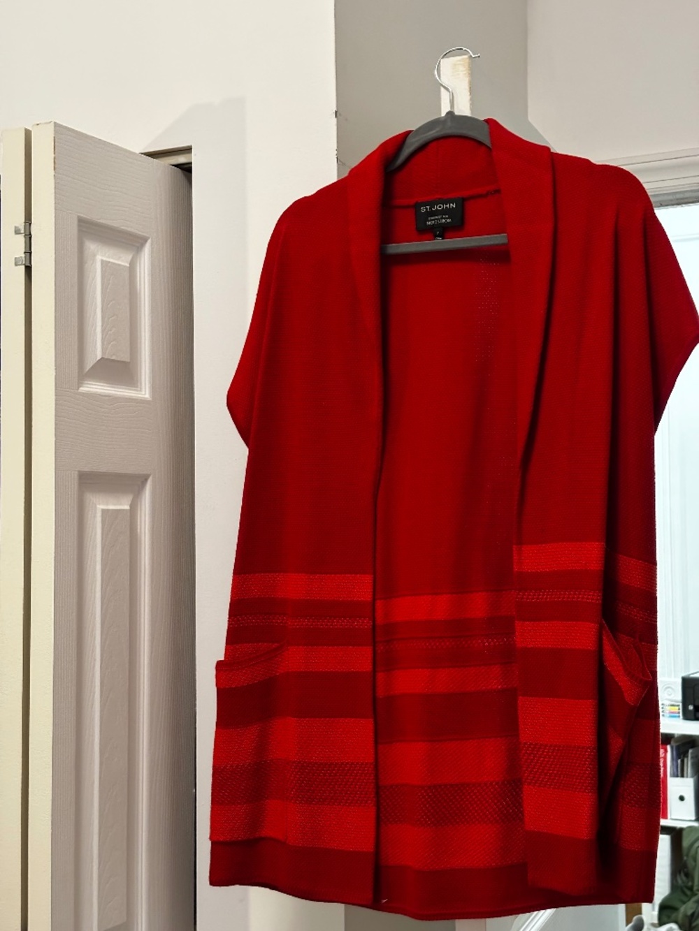 St John short sleeved sweater